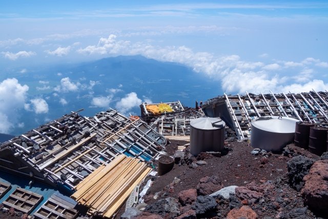 富士山登山の携帯食　費用