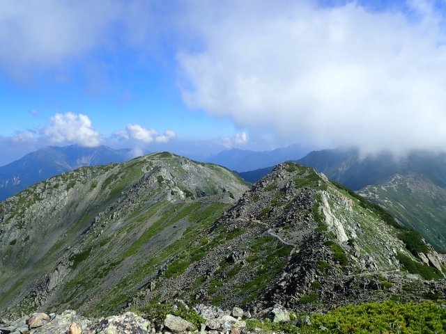 夏の登山　冷感タオル